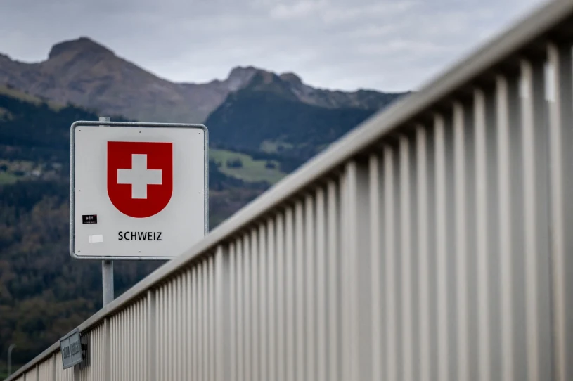Szwajcaria wprowadzi limit mieszkańców? Plan popiera niemal połowa obywateli