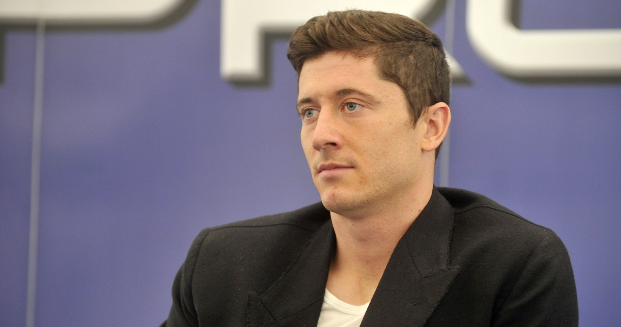 Napastnicy zaatakowali Lewandowskiego. Robert po latach ujawnił.  wiadomości,aktualności,Interia Napastnicy zaatakowali Lewandowskiego. Robert po latach ujawnił.