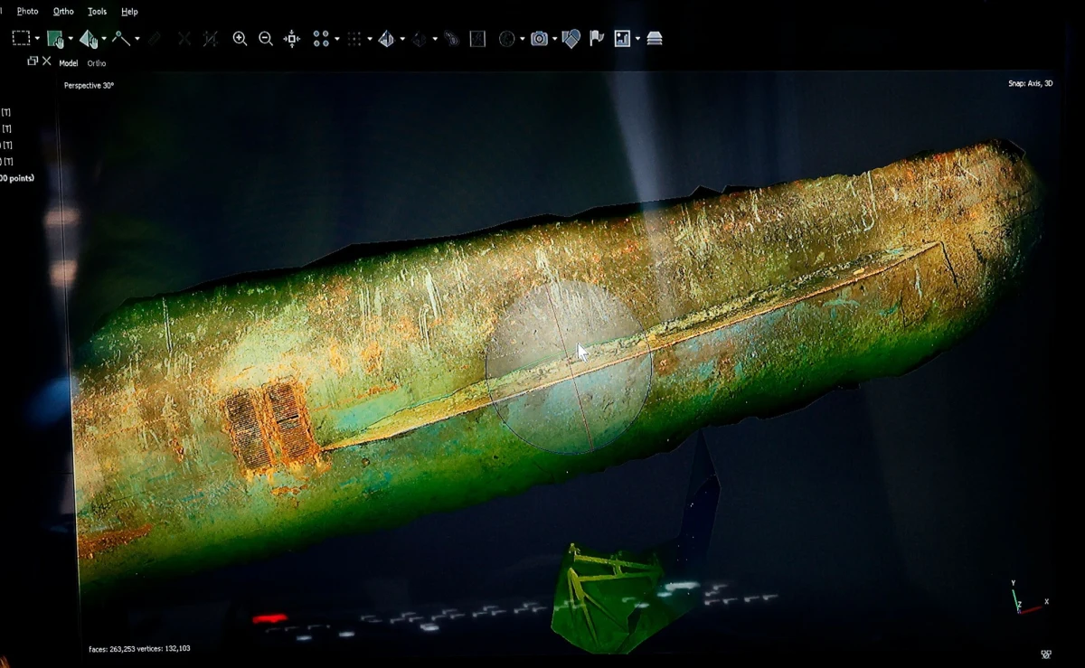 Rosjanie mogą wykorzystywać wrak promu Estonia do szpiegowania okrętów NATO. Takie są ustalenia śledztwa dziennikarzy WDR, NDR i "Süddeutsche Zeitung". Od 30 lat wokół wraku obowiązuje zakaz nurkowania. Miejsce to uznawane jest oficjalnie za miejsce pochówku. 