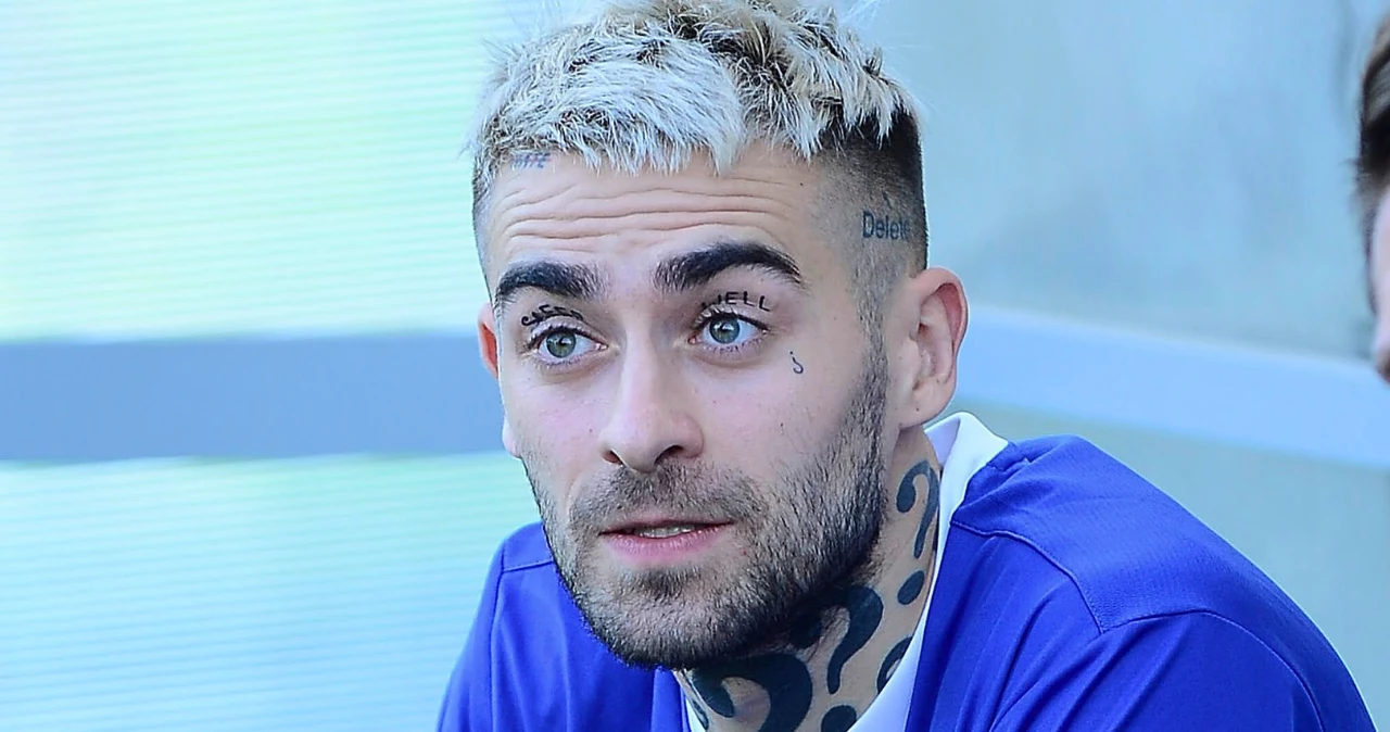 Quebonafide nie mógł dłużej czekać. Musiał w końcu przeprosić fanów