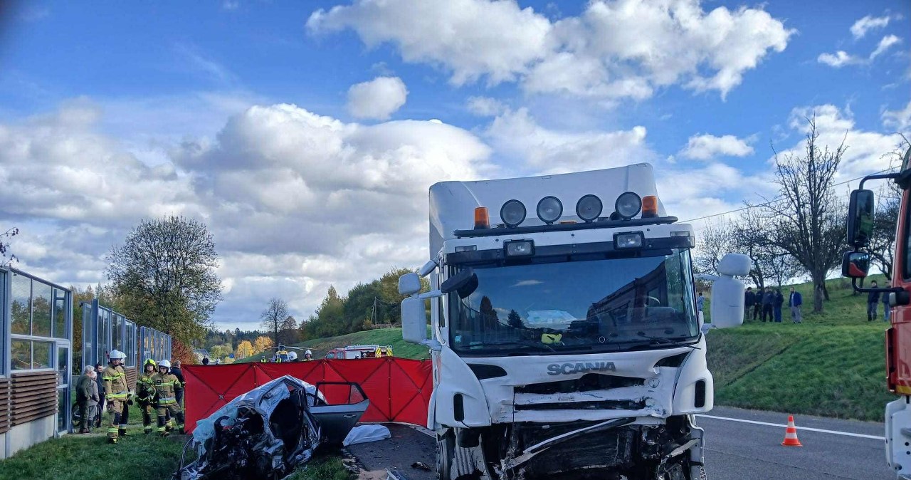 wiadomości,aktualności,Interia Tragedia w Małopolsce. Nie żyje 40-latek, wypadek na drodze