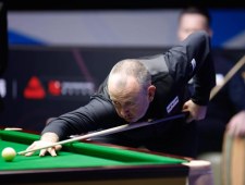 Snooker: Turniej International Championship - mecz półfinałowy