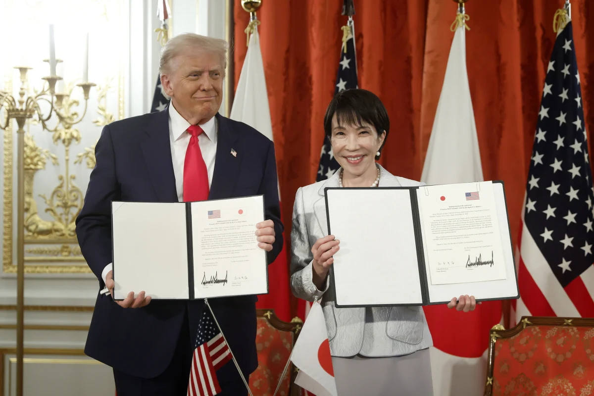 W Tokio doszło do spotkania prezydenta Stanów Zjednoczonych Donalda Trumpa z nową premier Japonii, Sanae Takaichi. Liderzy obu krajów nie tylko potwierdzili strategiczny sojusz, ale także ogłosili szereg inicjatyw, które mogą zmienić układ sił gospodarczych i technologicznych na świecie. W centrum rozmów znalazły się kwestie bezpieczeństwa, współpracy technologicznej oraz zabezpieczenia dostaw kluczowych surowców.