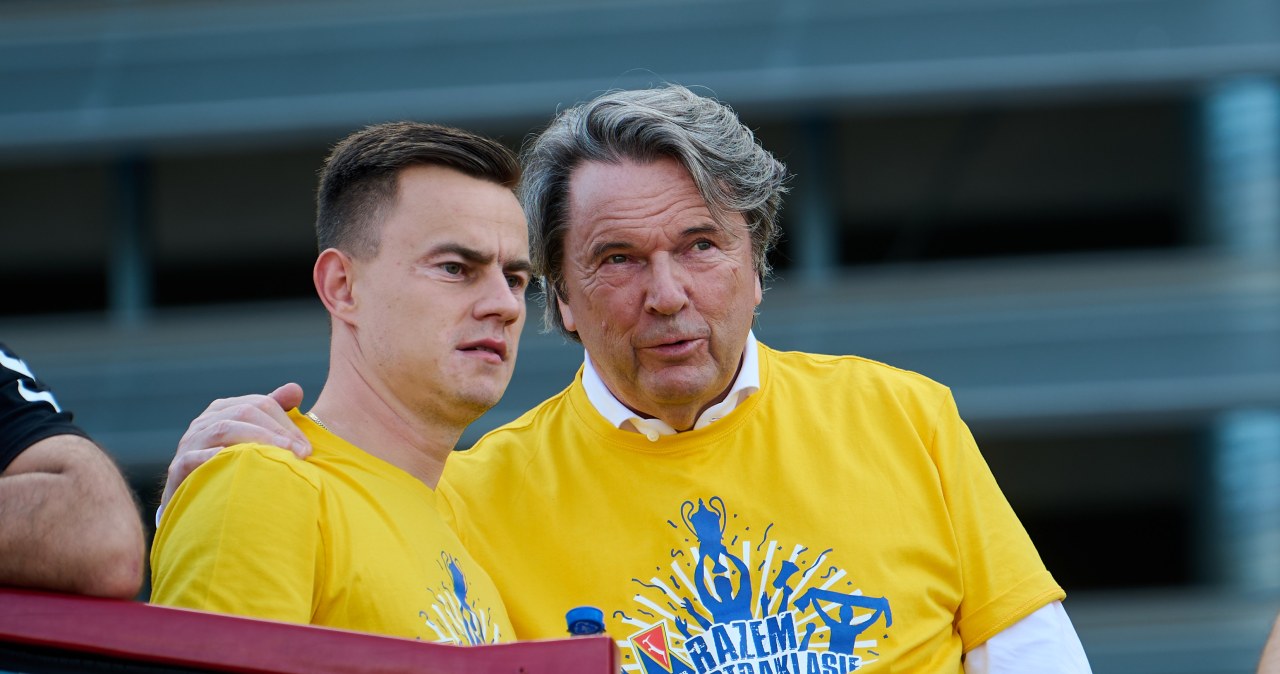 Nagły zwrot w klubie Ekstraklasy pewny. Miliarder wypalił przed kamerami