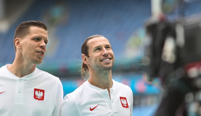 Szalony gol Krychowiaka. Szczęsny mógł tylko podziwiać. Gigant na kolanach