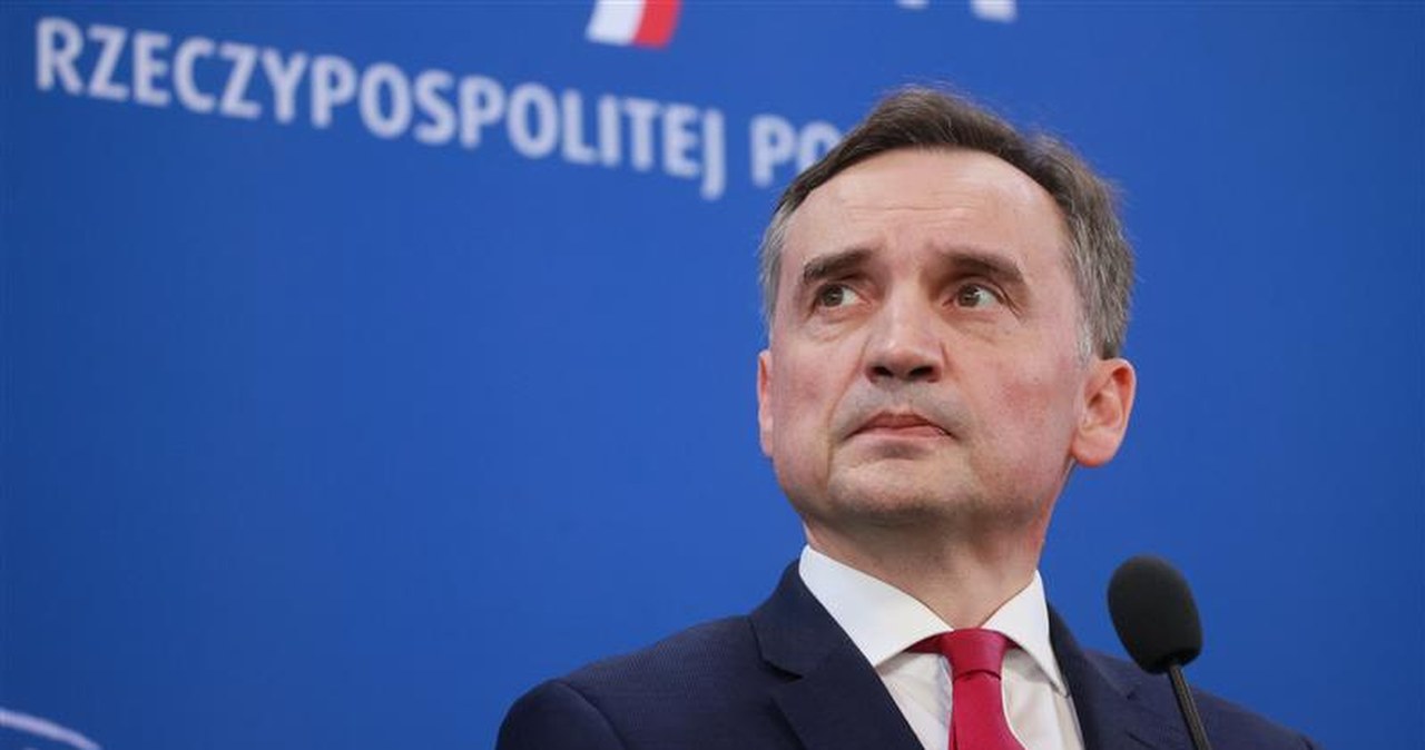 Prokuratura chce aresztu dla Ziobry.  wiadomości,aktualności,Interia Prokuratura chce aresztu dla Ziobry.