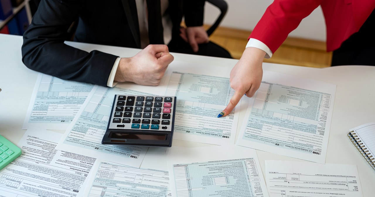 Zapukają do drzwi i przeprowadzą kontrolę. najważniejsze to zachować spokój