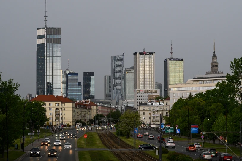PKB przez cały czas na fali. Polska gospodarka rośnie mocniej niż wcześniej
