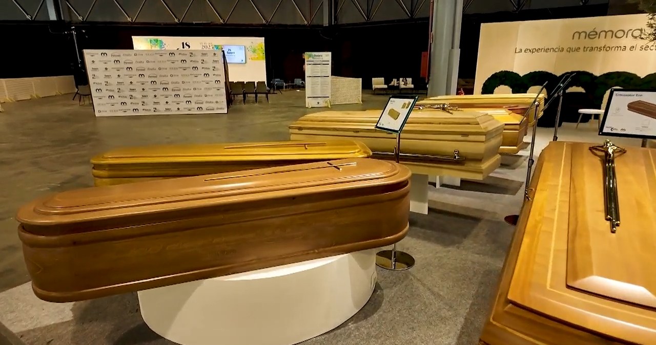 Ekologiczny pochówek. Nowe trendy mogą zaskakiwać