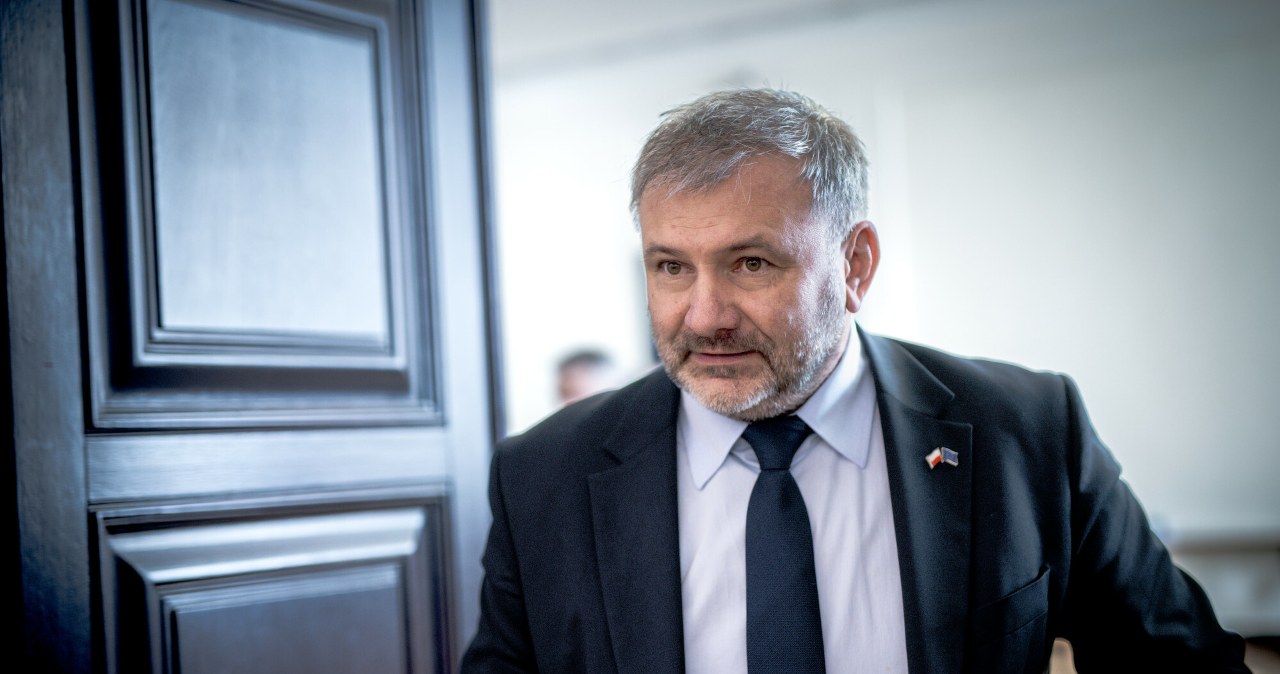 "Niekompromisowy" i "bezprawny". Bogucki krytykuje projekt ministra Żurka