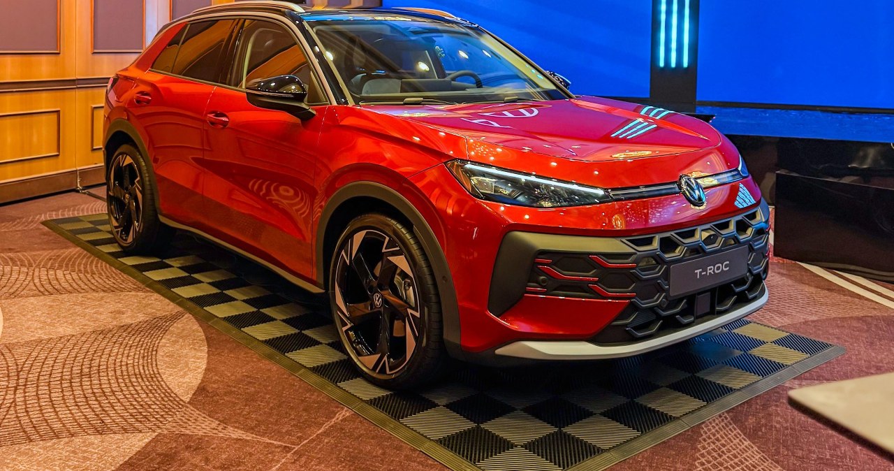 Volkswagen T-Roc urósł, ma bogate wyposażenie i paletę napędów. Jeden minus
