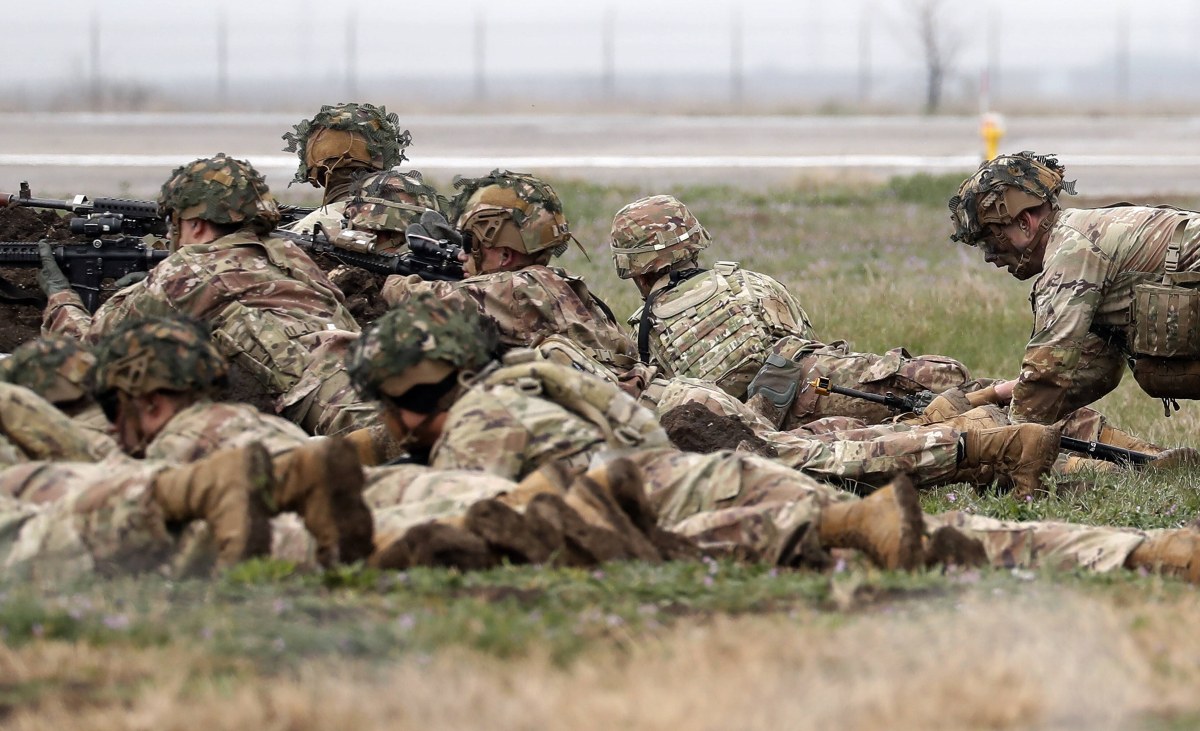 Redukcja żołnierzy w Europie. USA poinformowały NATO