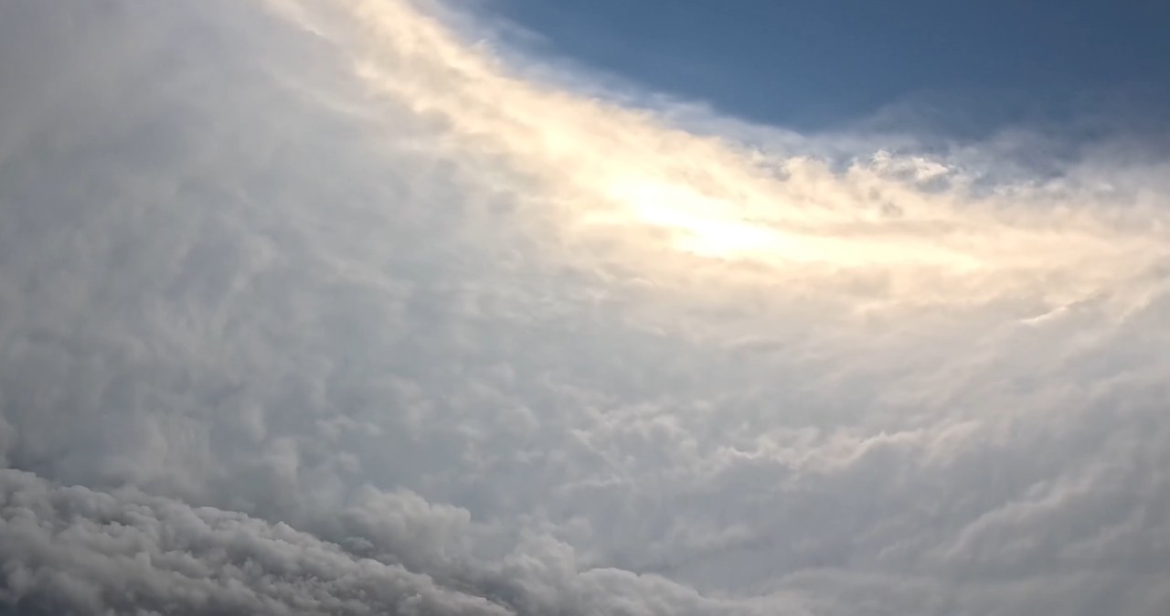 Tak wygląda Melissa od środka. Niesamowite nagrania oka cyklonu!