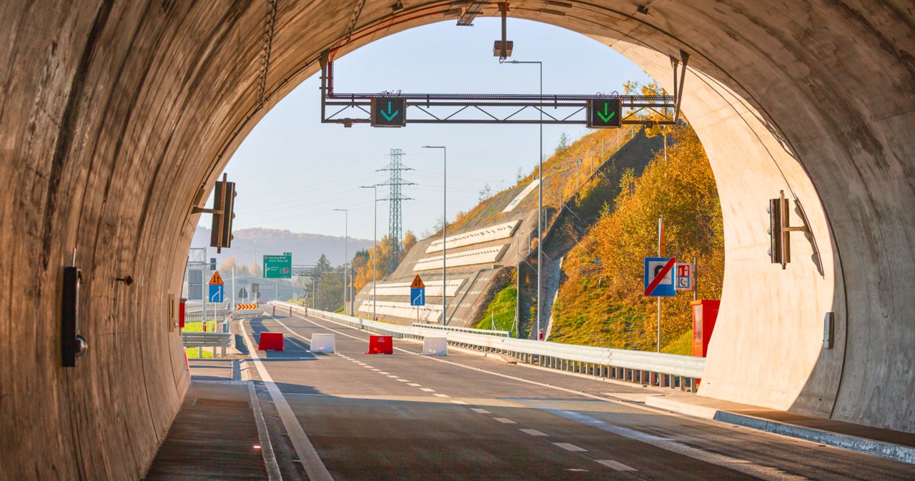 Coraz więcej tuneli w Polsce. Jak zachować się w razie awarii lub pożaru?
