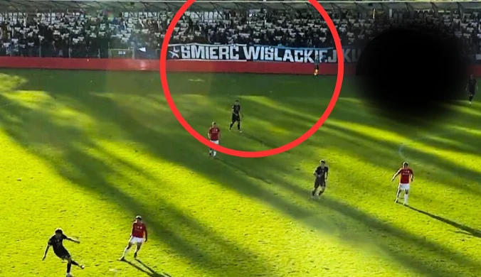 Skandal. Wulgarny transparent na meczu Wisły. Haniebny "popis" kibiców Hutnika
