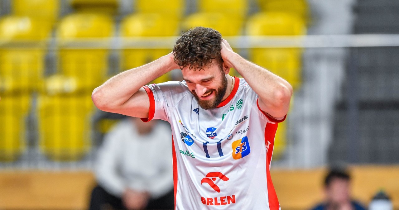 Ma polskie korzenie, gra dla innej kadry. W Polsce zderzył się ze ścianą