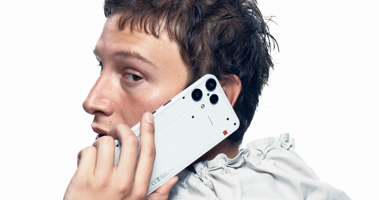 Zjawiskowy Nothing Phone 3a Lite debiutuje w Polsce. Jest tani