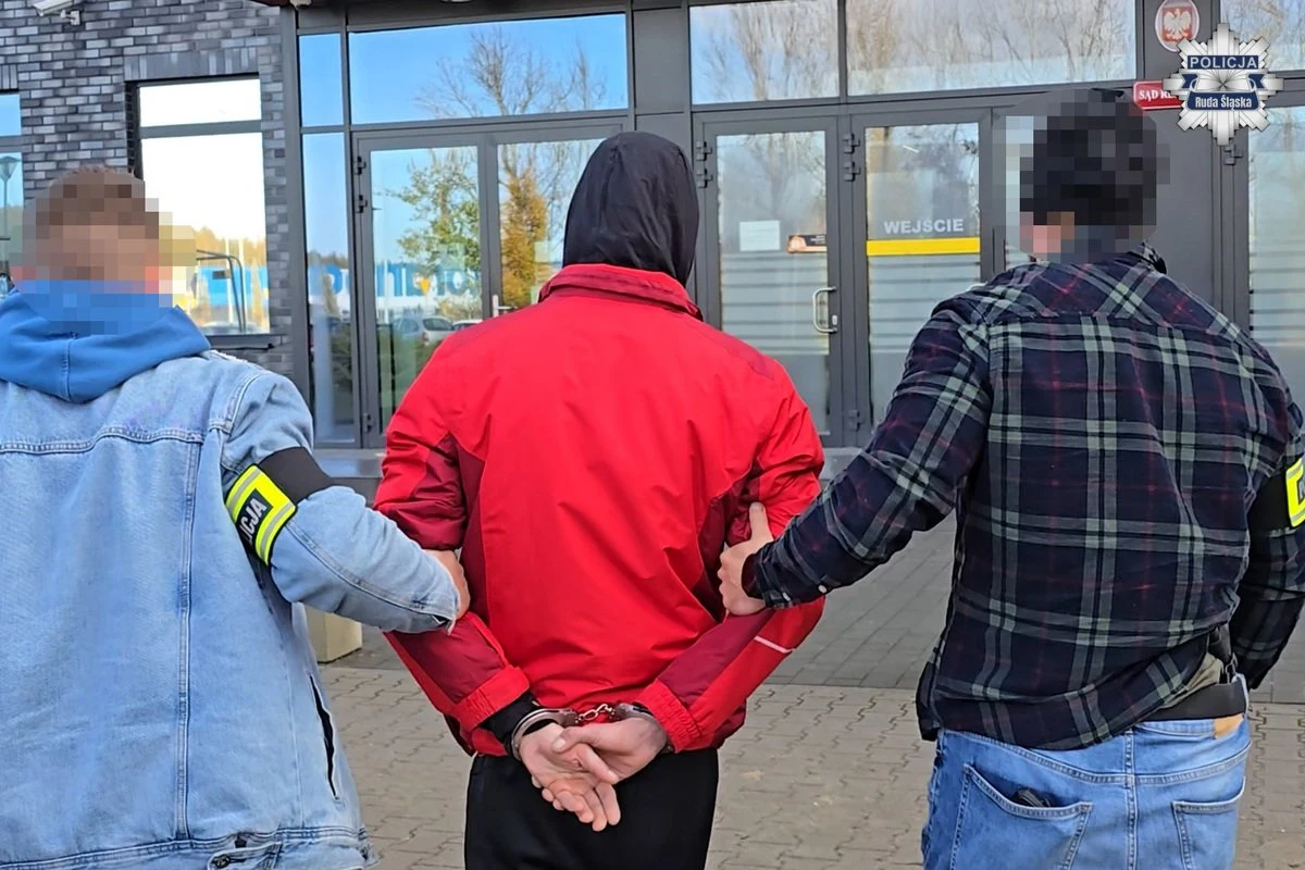 Do 20 lat więzienia grozi 31-latkowi, który w miniony weekend potrącił pieszego w Rudzie Śląskiej i uciekł z miejsca zdarzenia. 65-latek zmarł w szpitalu.