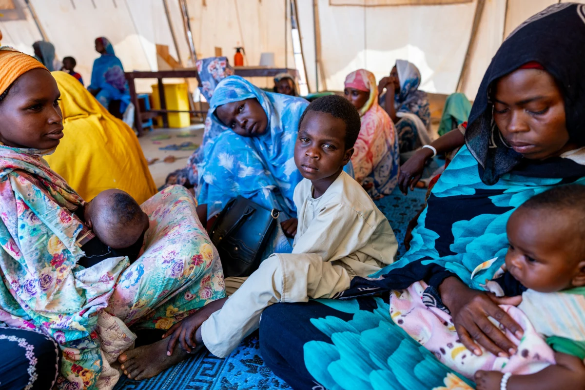 Ponad 460 osób, w tym kobiety i dzieci, zginęło w wyniku brutalnego ataku milicji RSF na klinikę położniczą w sudańskim mieście El-Faszir. Świadkowie mówią o "scenach ludobójstwa", a eksperci ONZ alarmują: "To największy kryzys humanitarny na świecie. Sudan pogrąża się w chaosie, głodzie i przemocy, która nie oszczędza nikogo".