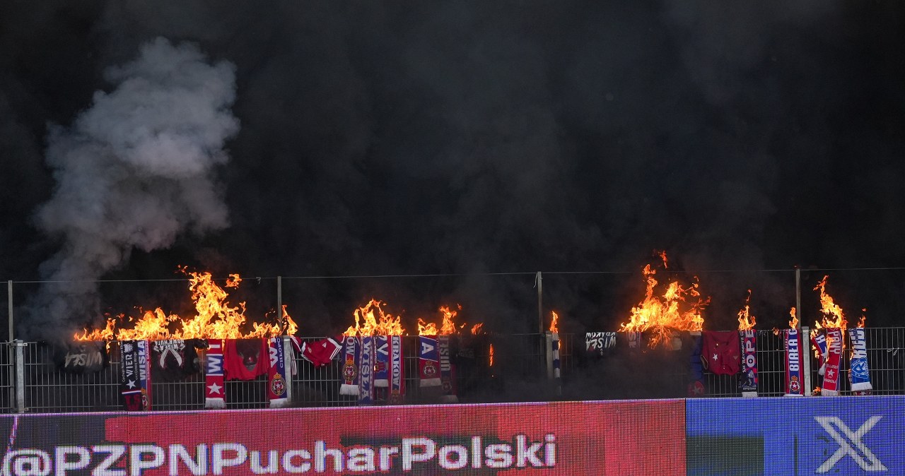 Żenujące sceny podczas derbów Krakowa. Jest reakcja, ale to nie koniec