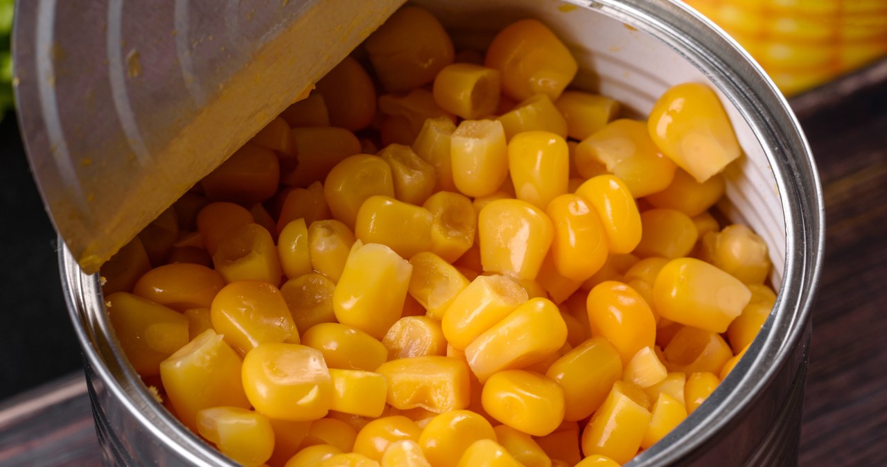 Chętnie dodajemy ją do sałatek. Zanim kupisz, zwróć uwagę na jedną rzecz