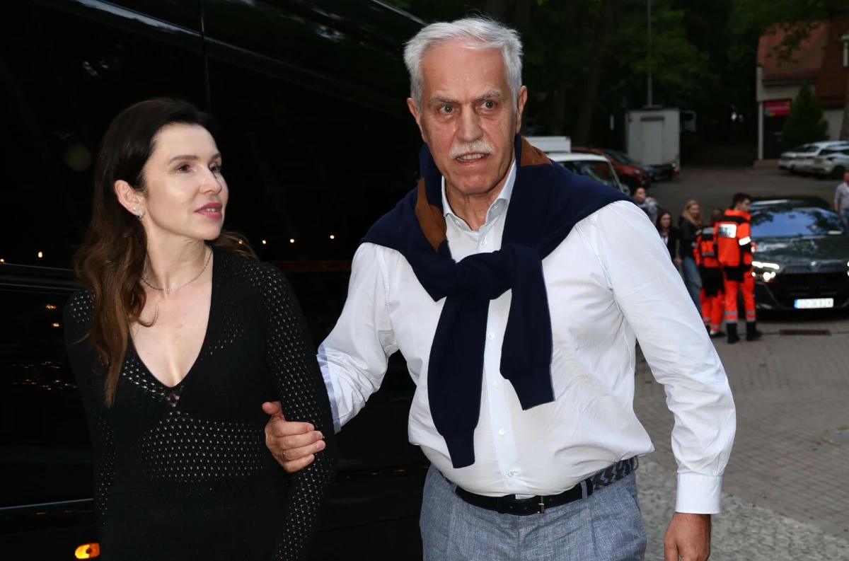 Walne zgromadzenie Cyfrowego Polsatu zdecydowało dziś o odwołaniu Justyny Kulki, żony Zygmunta Solorza, z funkcji wiceprzewodniczącej rady nadzorczej spółki. To kolejny etap trwającego od miesięcy konfliktu w jednej z największych grup biznesowych w Polsce.