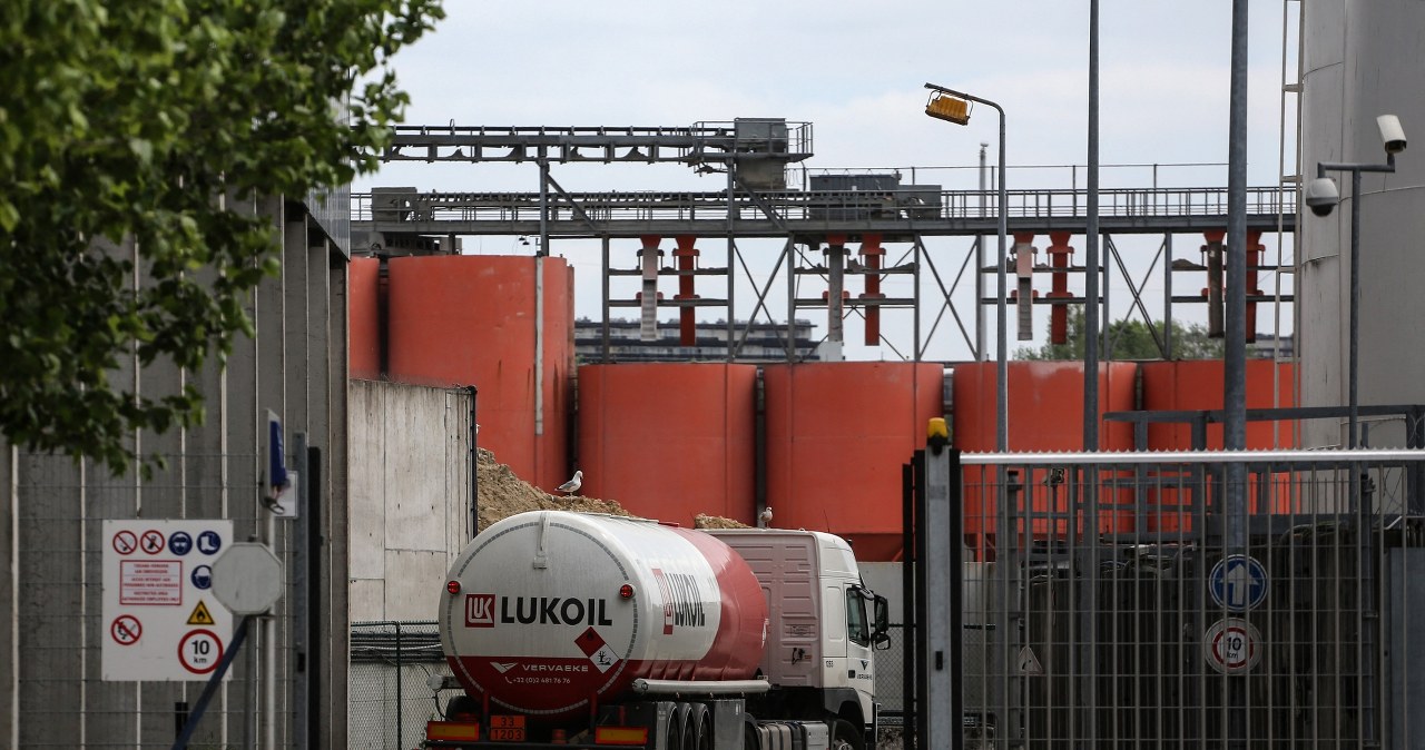 Rosyjski koncern reaguje na sankcje USA. "Przejęcie 100 proc. udziałów"