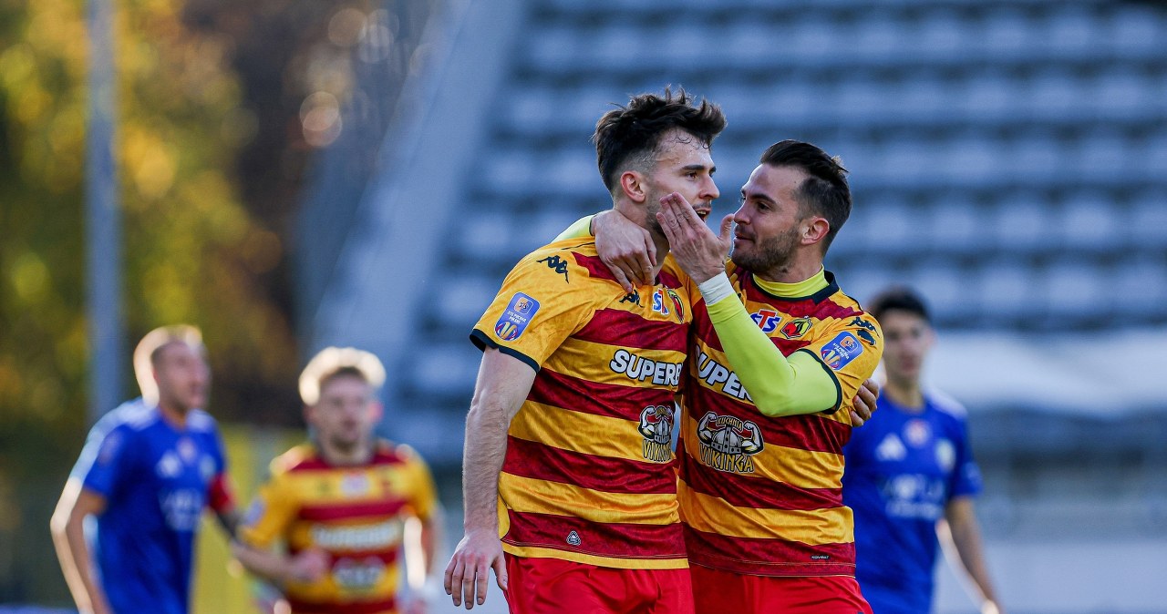 Nokaut w 5 minut. Cudowny gol w meczu Jagiellonii. Gospodarze pokonani