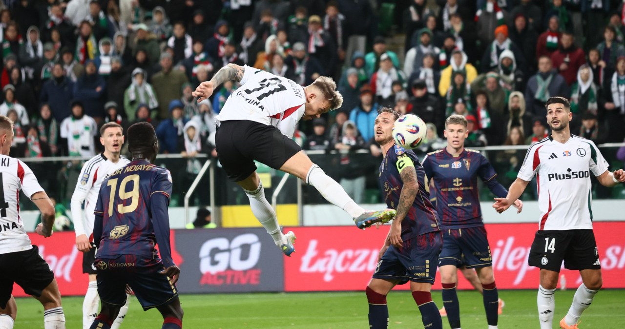 Fatalny błąd reprezentanta, Grosicki uciszył Warszawę. Nokaut w 116. minucie