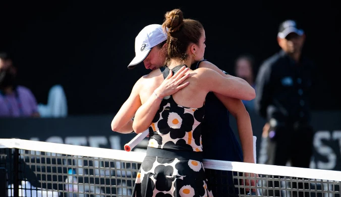 Bolesny debiut Świątek na WTA Finals. Łzy jeszcze przed ostatnią piłką