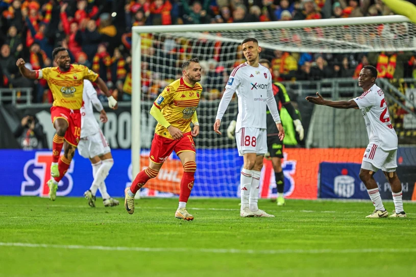 Jagiellonia - Raków. Gdzie i o której obejrzeć mecz? [TRANSMISJA NA ŻYWO, TV]