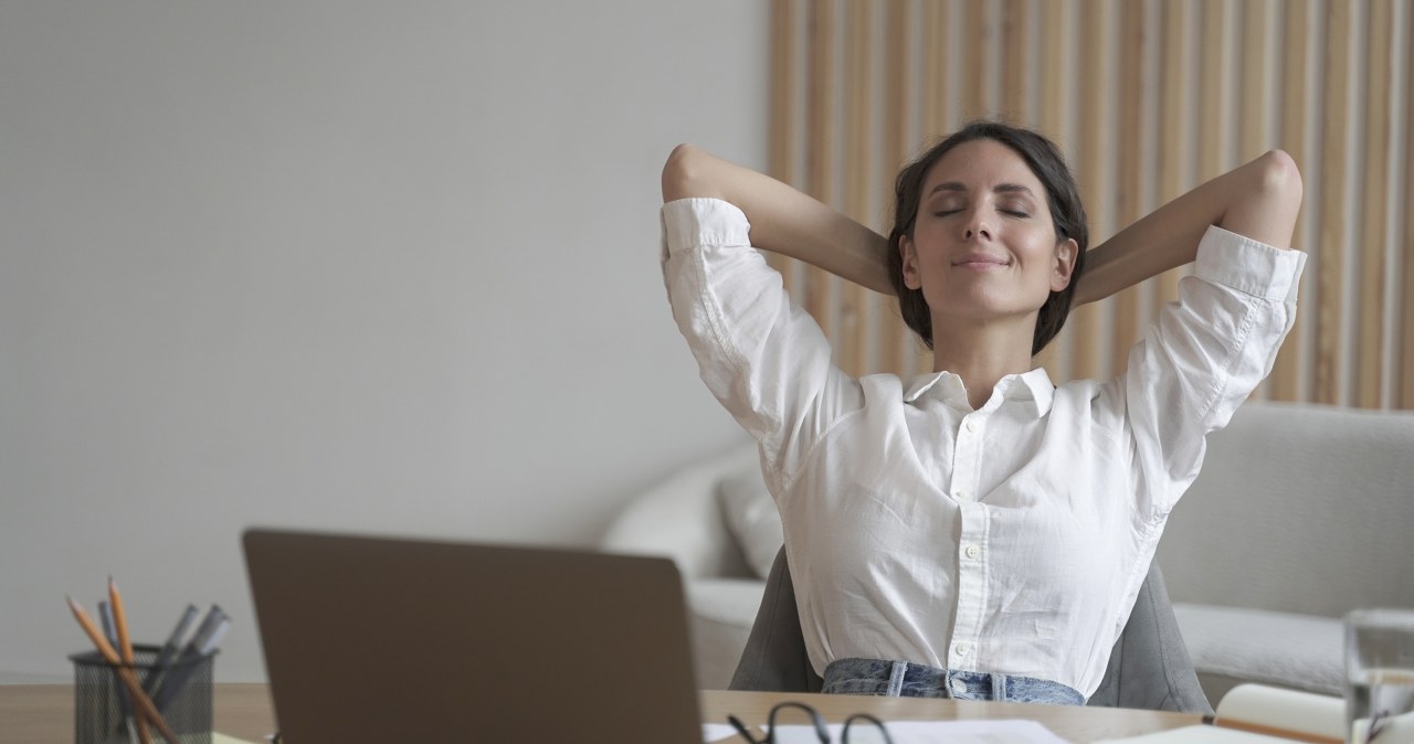 Efekt 15 minut: jak krótkie przerwy resetują psychikę i podnoszą efektywność