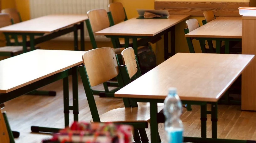 Ceniona nauczycielka okazała się oszustką. Wpadła po 36 latach