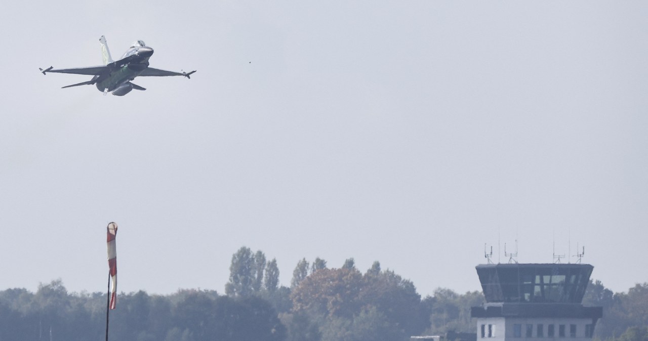 wiadomości,aktualności,Interia Belgia. Drony nad wojskowym lotniskiem. Komunikat ministra obrony