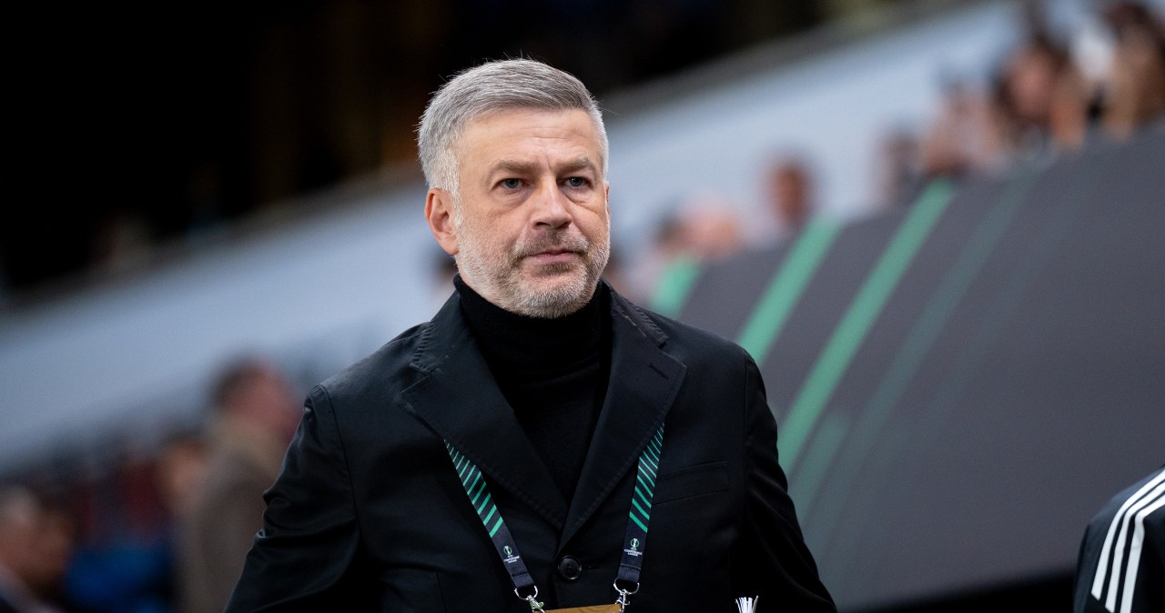 Miał wrócić do Rumunii, a tu nagły zwrot. Iordanescu może zastąpić legendę