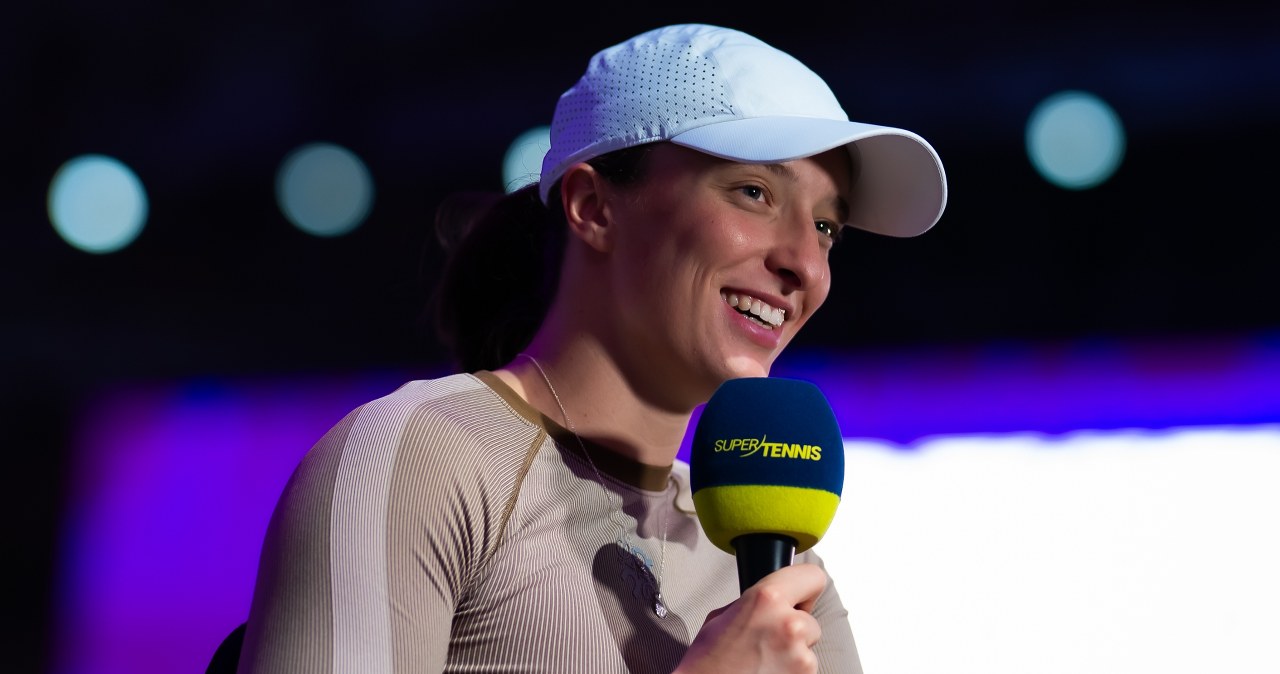 Świątek zaczyna od imponującego triumfu. Przemówiła i wspomniała o Warszawie