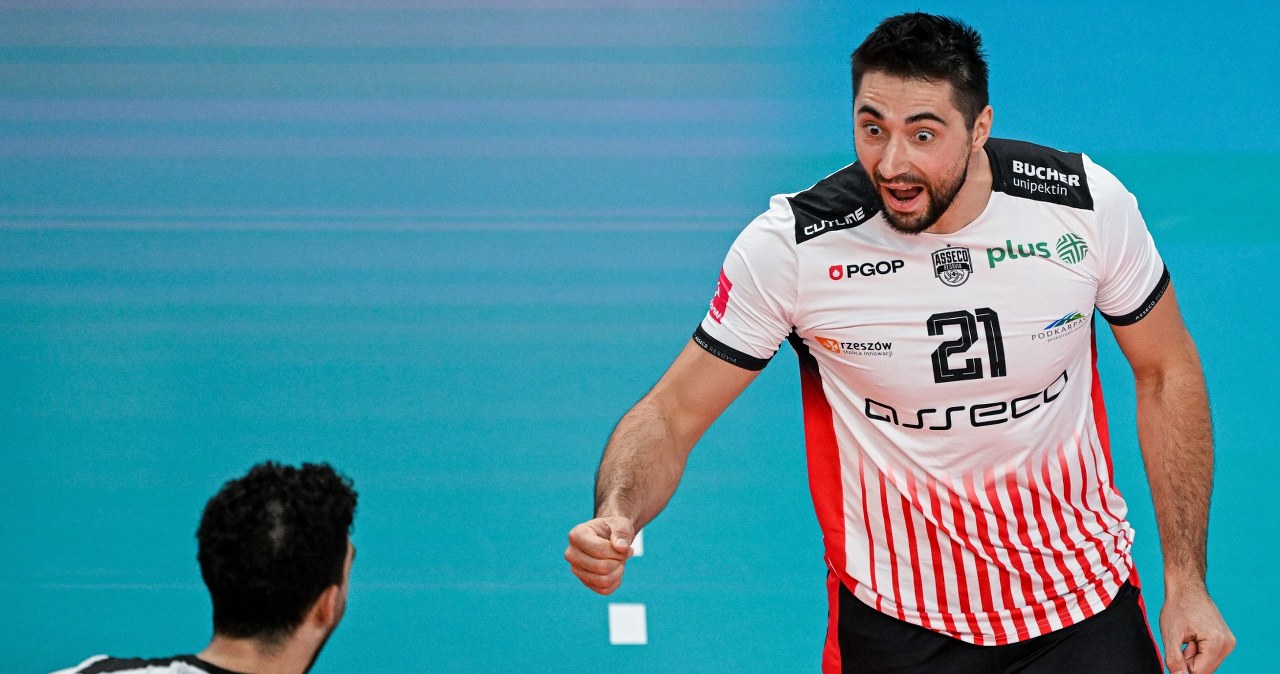 Rewolucja w składzie przynosi efekty. Mocny cios, rywale niemal na dnie