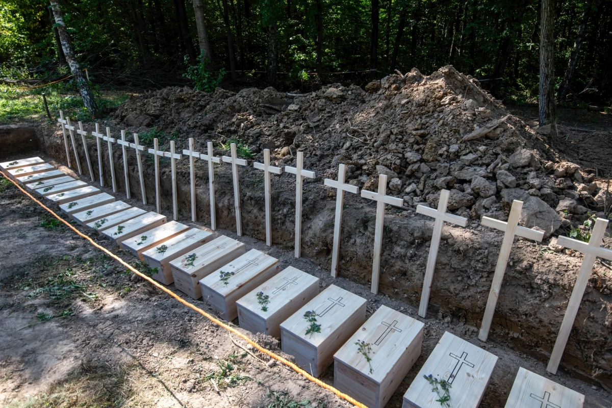 14 listopada w Mościskach na zachodzie Ukrainy odbędzie się pochówek szczątków żołnierzy Wojska Polskiego poległych w 1939 roku w obronie Lwowa. Ich ekshumacje przeprowadzono w sierpniu. Informacje te przekazał w sobotę ambasador Ukrainy w Polsce Wasyl Bodnar.