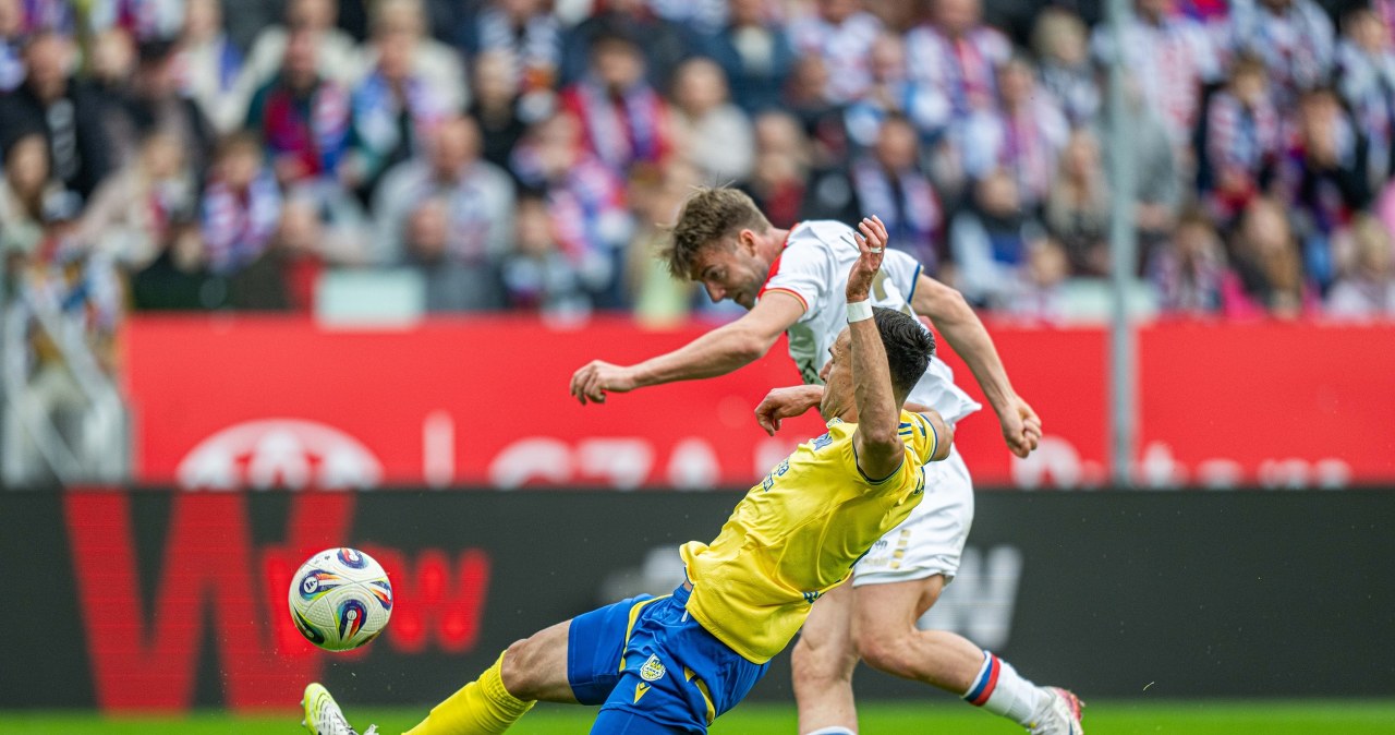Istne szaleństwo w Zabrzu. Kuriozalny kwadrans i 6 goli w meczu lidera