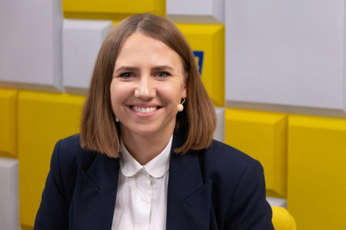 "Nie ma jeszcze decyzji. Tę decyzję podejmie klub Konfederacji po merytorycznym zapoznaniu z wnioskiem, pewnie we wtorek" - powiedziała w Rozmowie o 7:00 w Radiu RMF24 posłanka Konfederacji do Parlamentu Europejskiego Anna Bryłka o tym, jak zachowa się jej ugrupowanie w sprawie wniosku o uchylenie immunitetu byłemu ministrowi sprawiedliwości Zbigniewowi Ziobro. Podkreśliła, że "Koalicja Obywatelska potrzebuje gonienia króliczka, a PiS potrzebuje opowiadać o prześladowaniu opozycji".