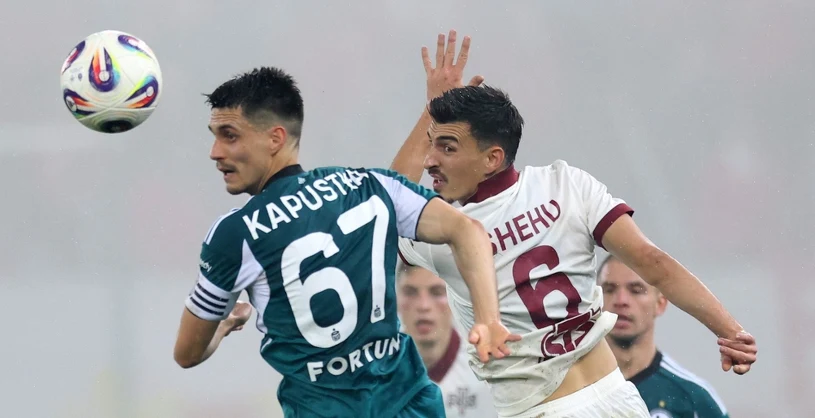 Cios za cios w szlagierze Ekstraklasy. Legia ucieka spod gilotyny