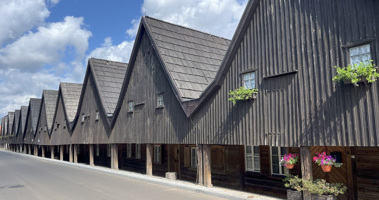 Jedna z najpiękniejszych wsi w Polsce. Takich domów nie ma nigdzie indziej