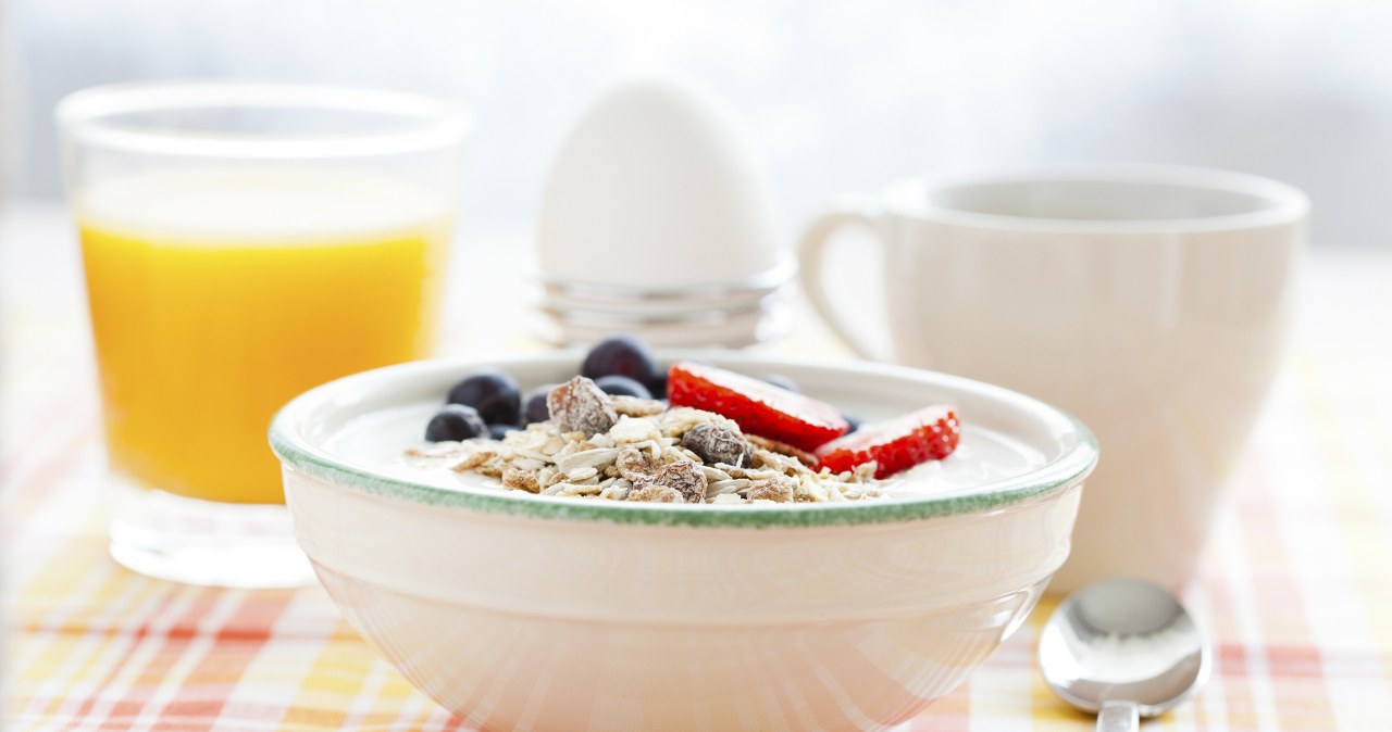 O niebo zdrowsza od owsianki. Seniorzy powinny jeść regularnie