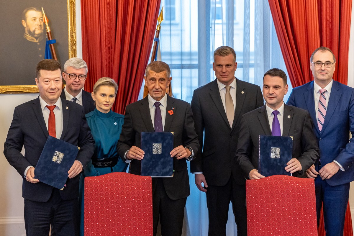 Umowa koalicyjna podpisana. Czesi rozdzielili stanowiska