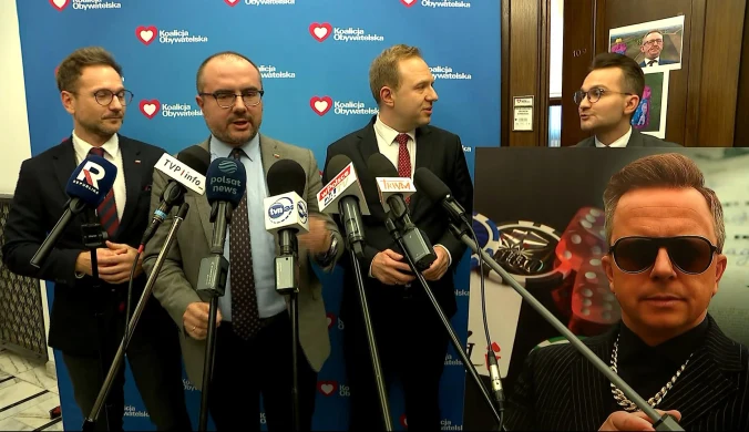 Spięcie na konferencji PiS. Nagle zza drzwi wyszedł poseł KO