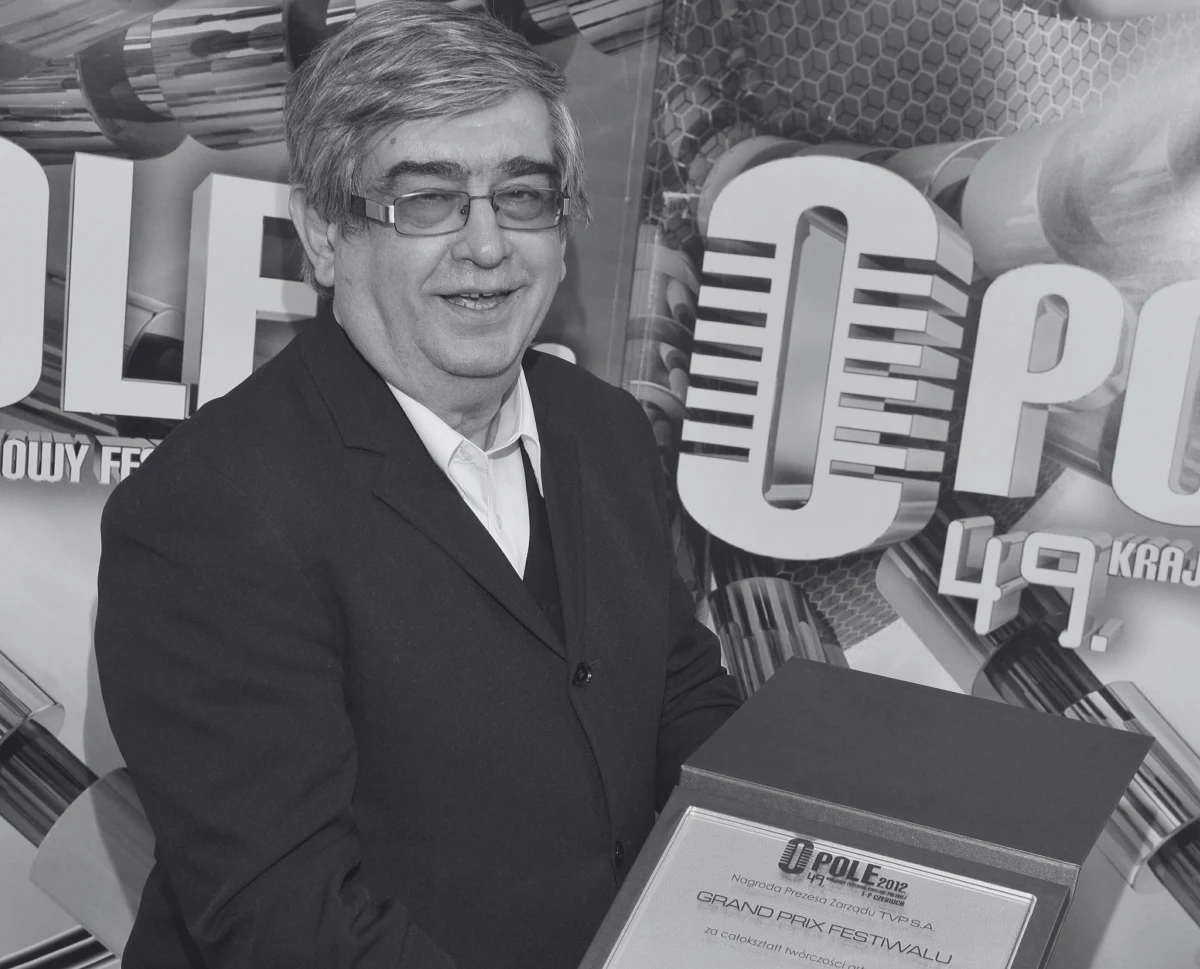 W wieku 84 lat zmarł pianista i kompozytor Jerzy Derfel. Piosenki jego autorstwa wykonywali m.in. Wojciech Młynarski i Irena Santor. To on skomponował muzykę do filmu "Miś" i musicalu "Boso, ale w ostrogach". O śmierci poinformowała w poniedziałek aktorka Joanna Trzepiecińska. 