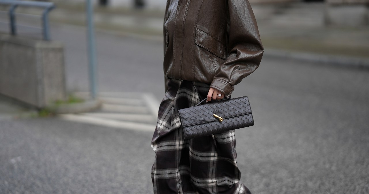 Najmodniejsze spódnice na jesień i zimę, które pokochają dojrzałe kobiety