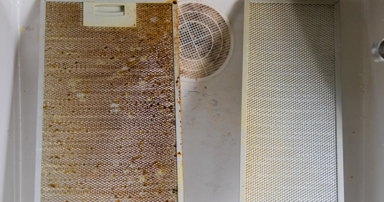 Wystarczy jedynie kilka kropel. Rozpuści stary kurz i tłuszcz w kuchni