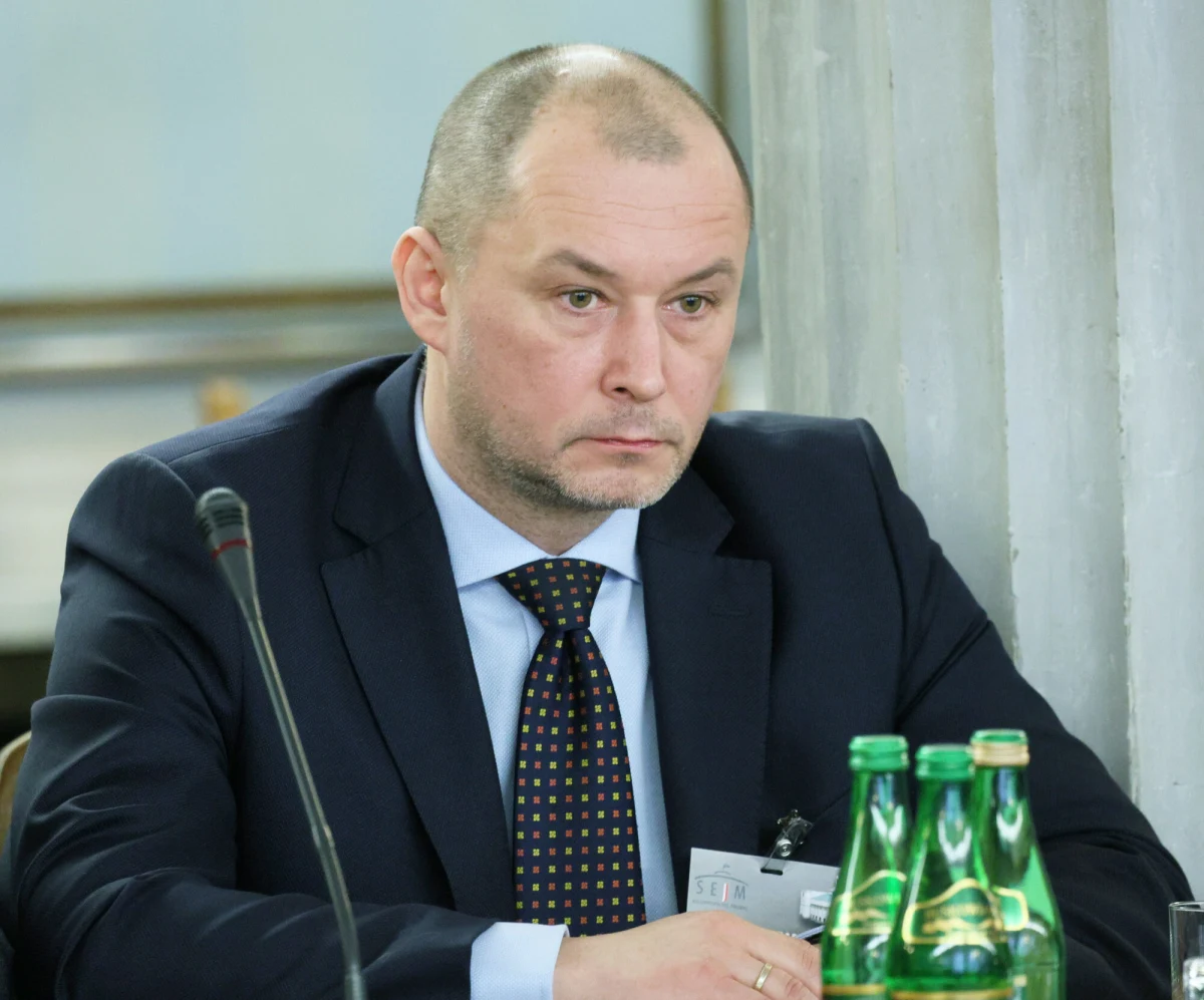 Sędzia Jakub Iwaniec wraca do orzekania. Izba Odpowiedzialności Zawodowej Sądu Najwyższego uchyliła decyzję prezes sądu dla Warszawy Mokotowa o natychmiastowym zawieszeniu go w czynnościach - informuje reporter RMF FM Tomasz Skory.