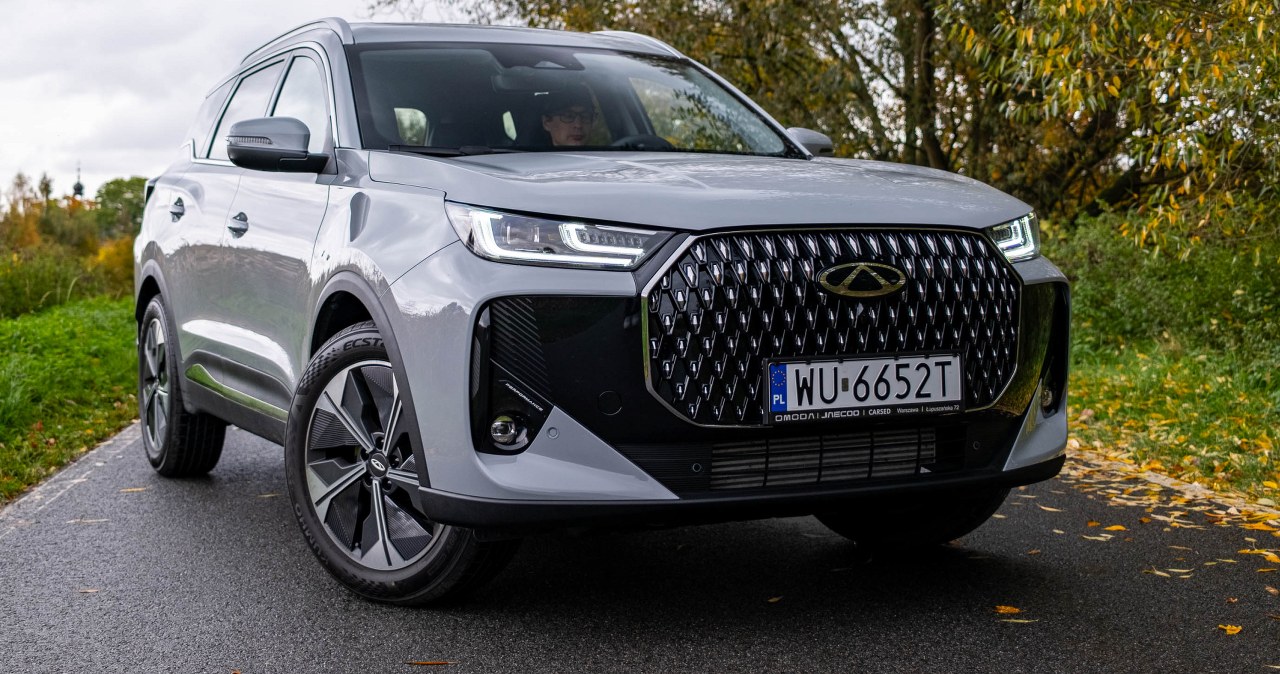Chery Tiggo 7 FWD pozamiata Jaecoo i Omodę? W środku kryształy, ale pali 10 l/100 km